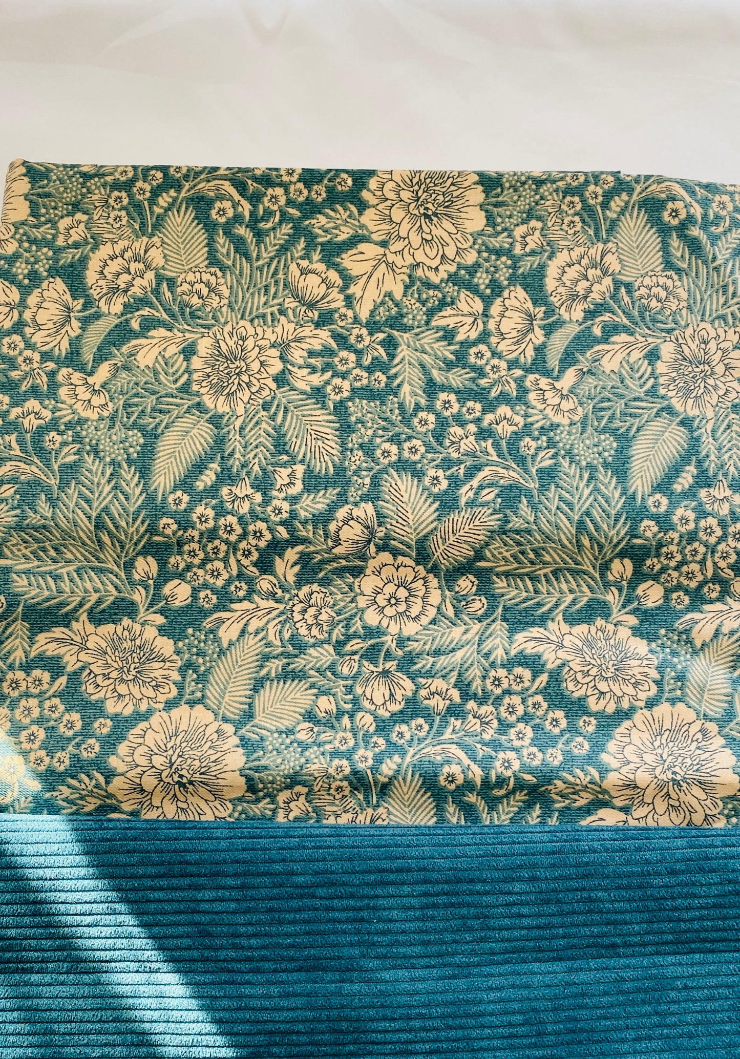 Quilted Tote Bag - Turquoise Fields