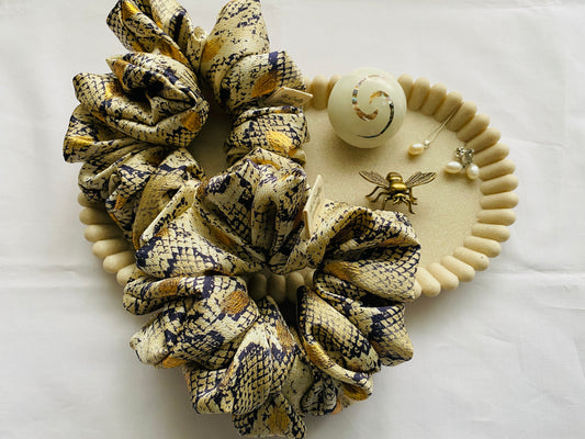 Satin Scrunchie - Leilani XL