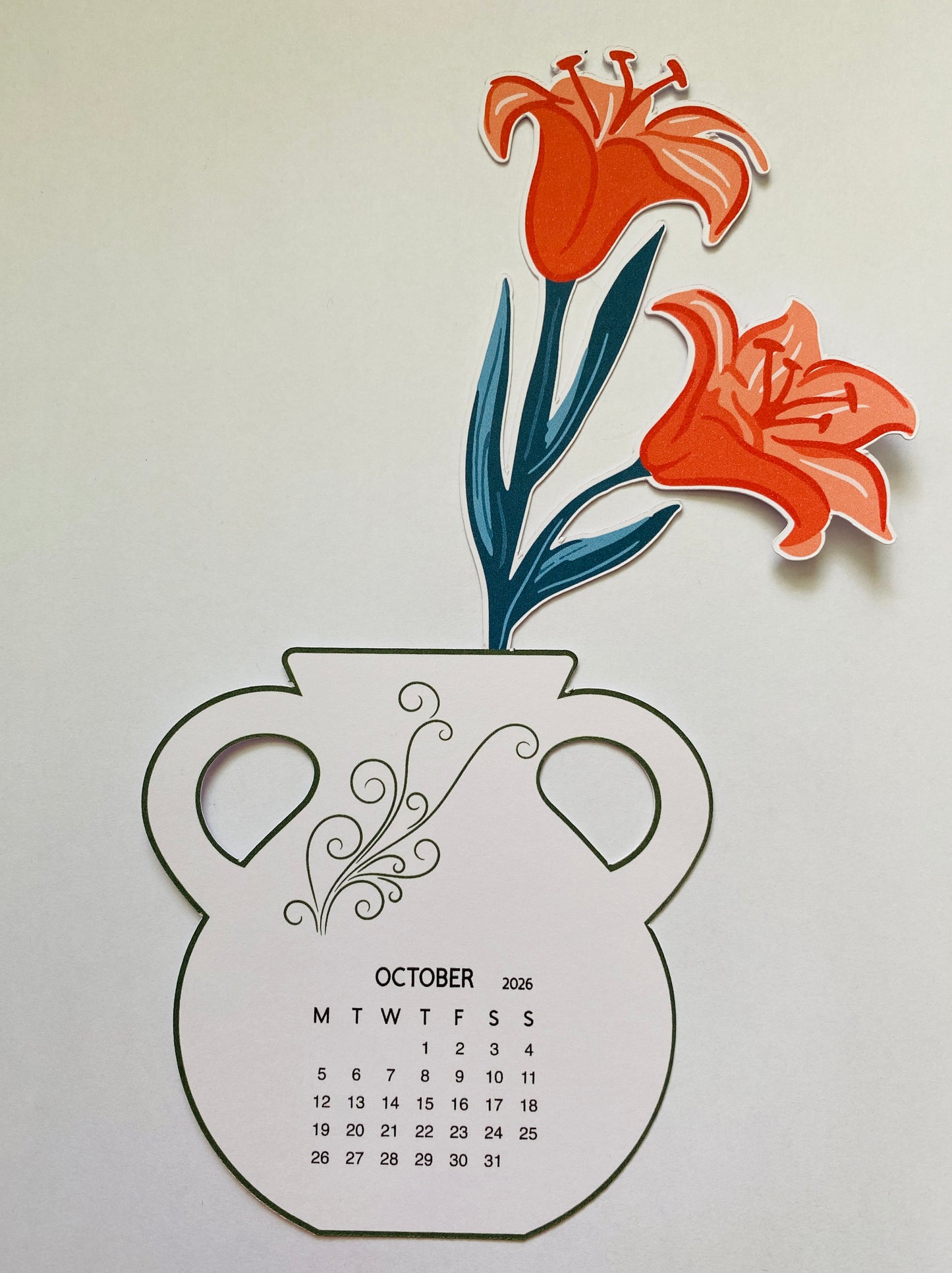 Flowers in vase - Desk Calendar - 2026