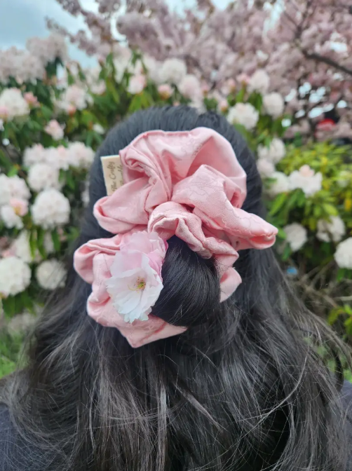 Satin Scrunchie - Tamara XL